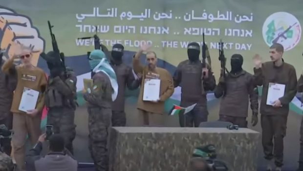 Schimb de prizonieri între Israel și Hamas: 3 israelieni și 183 de palestinieni au fost eliberați în Gaza | LIVE