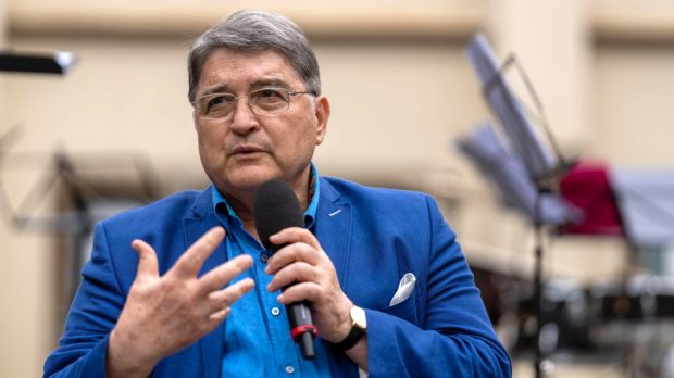 Emil Hurezeanu avertizează că există motive serioase de îngrijorare: „Se vorbește de întoarcerea marilor puteri pe scena istoriei”