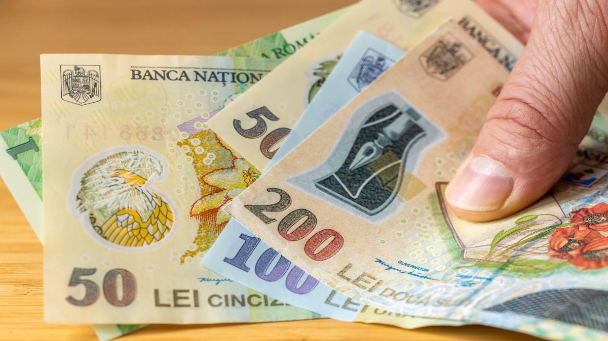Poza pentru articolul Criza politică din România are un preț: dobânzile au sărit de la 6,4% la peste 7,3% în doar două luni