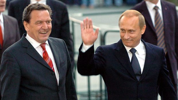 Fostul cancelar german Gerhard Schröder, internat înainte de o audiere legată de Rusia. Diagnosticul pus pentru prietenul lui Vladimir Putin