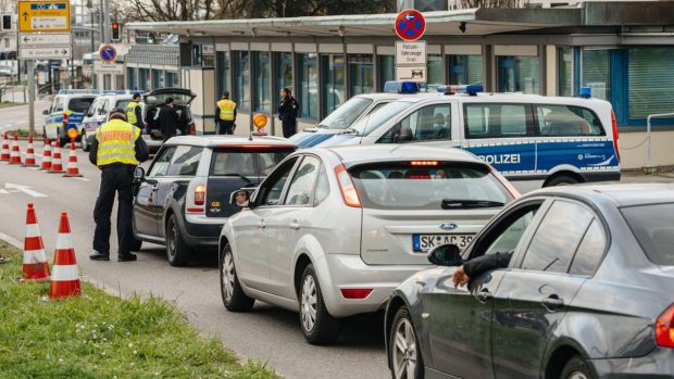 Germania prelungește controalele la toate granițele pentru încă șase luni și a notificat deja Comisia Europeană