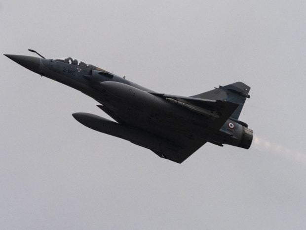 Un avion de luptă Mirage s-a prăbușit în India în aceeași zi în care Ucraina a primit avioane de același tip de la Franța