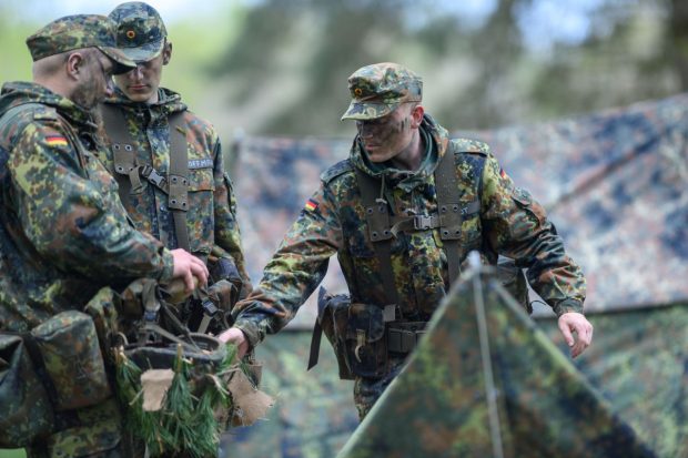 Germania suspectează Rusia că spionează cu drone o bază aeriană unde se pregătesc soldați ucraineni