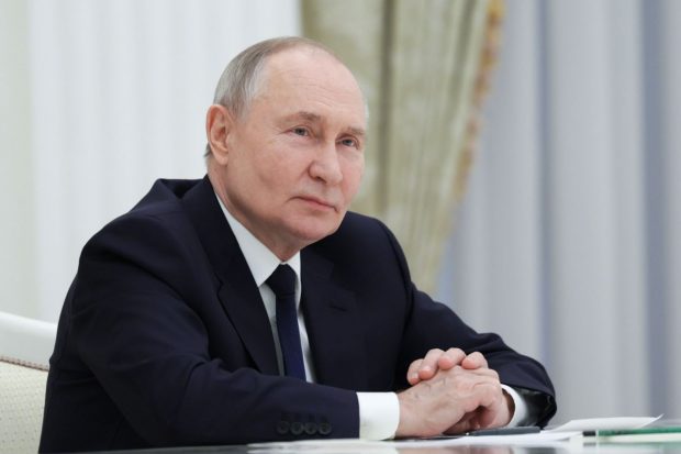 Vladimir Putin este dispus să discute cu Volodimir Zelenski, anunță Kremlinul