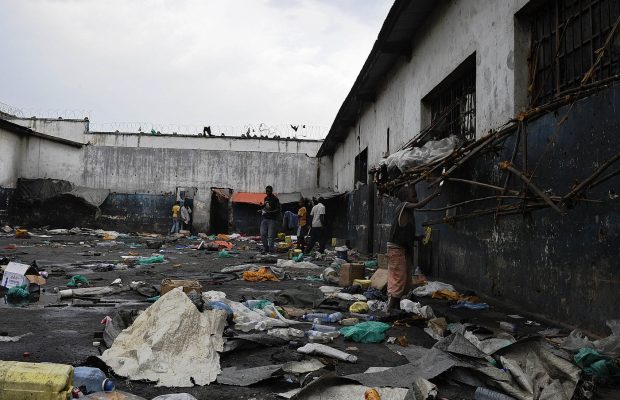 Sute de femei, violate și arse de vii în orașul din RD Congo de unde au fost goniți mercenarii români