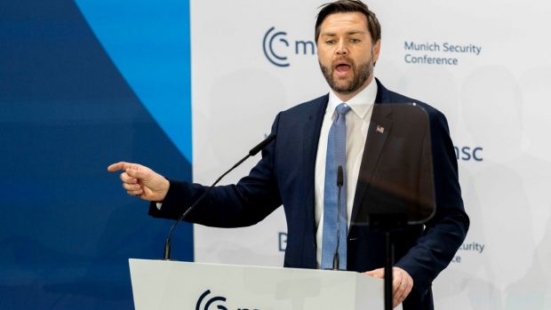 JD Vance face apel la Europa să „schimbe cursul” imigrației. „De câte ori trebuie să mai suferim atacuri ca acela de la Munchen?!”