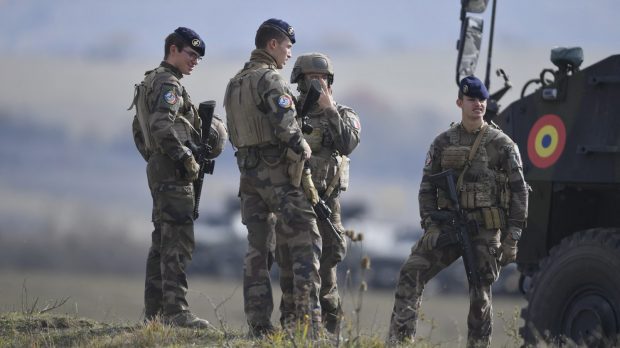 Kremlinul susține că Rusia nu a cerut SUA retragerea trupelor NATO din Europa de Est în negocierile de la Riad