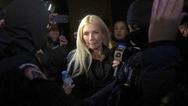 Laura Vicol și soțul ei, Vladimir Ciorbă, și-au petrecut noaptea în arest după ce au fost reținuți în dosarul Nordis