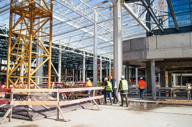 Cele mai importante utilaje pentru construcții pe care fiecare companie ar trebui să le aibă