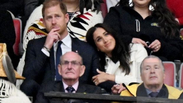 Meghan Markle, dornică să demonstreze că este o soție adorabilă, în replică pentru Donald Trump