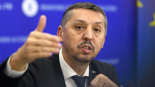 Mircea Cărtărescu va fi membru al Academiei Române în viitorul apropiat, promite ministrul educației: „Sunt sigur de asta”