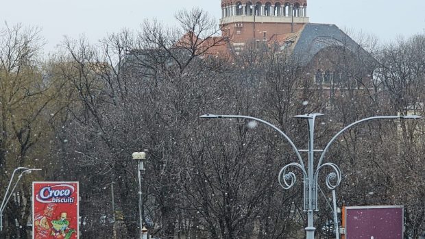 Ninge în București. Cum va fi vremea mâine, 7 februarie