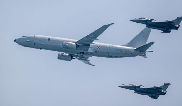 Un avion militar chinez a tras cu rachete luminoase spre o aeronavă australiană deasupra Mării Chinei de Sud: „O mișcare nesigură și neprofesională” 