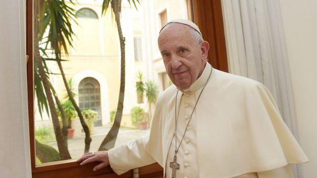 Măsurile pe care le ia Papa Francisc pentru a-şi proteja moştenirea: „Cu toţii murim – iar el este un om de 88 de ani cu probleme pulmonare”