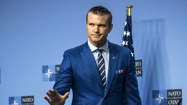Reacții în Europa și SUA după discuția dintre Donald Trump și Vladimir Putin și declarațiile lui Pete Hegseth: „Mai rău decât München 1938”