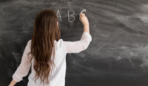 Se cer schimbări pentru examenul de titularizare: „Să nu mai aud societatea care îmi urlă mie în cap că profesorii noștri sunt de 2 și de 3”