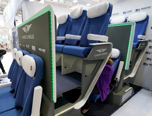 Conceptul scaunelor supraetajate în avion a stârnit curiozitatea Airbus. Cum funcționează acestea și cât de confortabile ar putea fi