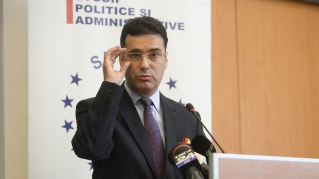 Remus Pricopie contestă la CCR respingerea candidaturii sale la alegerile prezidențiale: „Nu este o cerinţă democratică”
