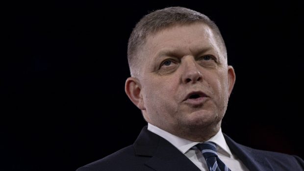 Bolnavi înainte de parada Kremlinului. După Aleksandar Vucici, și Robert Fico se îmbolnăvește și își anulează aparițiile publice