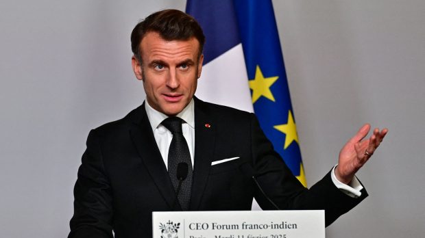 România nu a fost invitată deocamdată la summitul liderilor europeni de la Paris convocat de Macron, dar mai așteaptă un semn – Surse