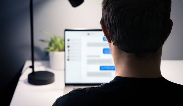 Ce este libertatea de exprimare pe rețelele sociale: „Un potop de dezinformare și discurs toxic”