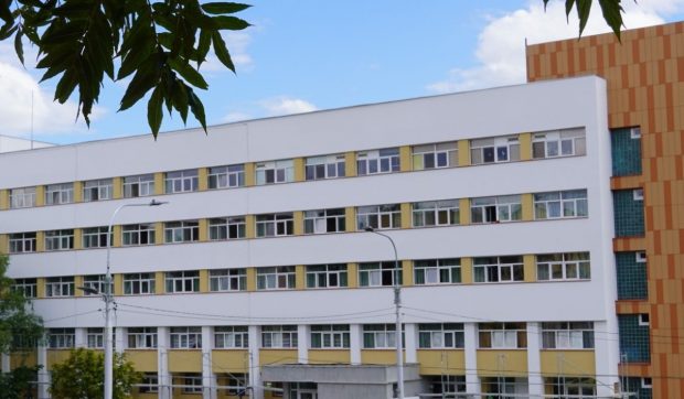 Incident la un spital din Sibiu: o familie a fost anunțată că ruda lor a murit, însă aceasta trăieşte. „O regretabilă eroare umană” 