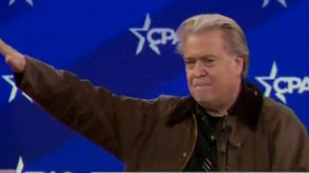După Elon Musk, un alt apropiat al lui Trump este acuzat că a făcut salutul nazist în timpul unui discurs | VIDEO