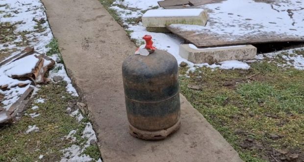 Un român întors din Olanda în Galați a fost găsit mort în casa pe care singur și-o construise în satul natal
