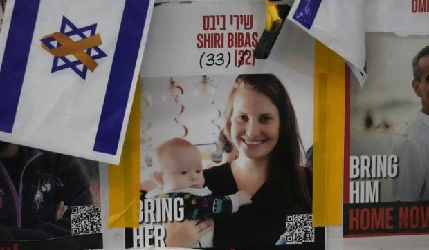 Prima reacție a Hamas după ce s-a descoperit că unul dintre cadavrele predate nu are identitatea corectă: „Probabil corpul a fost amestecat cu altele”