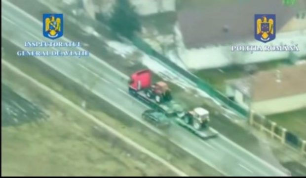 Cele patru manevre filmate din elicopter care i-au adus unui șofer din Mureș o suspendare de 270 de zile a permisului de conducere | VIDEO