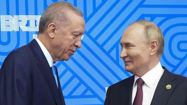Rusia a folosit bănci americane pentru a trimite miliarde de dolari în Turcia, evitând sancţiunile, potrivit unei investigații WSJ