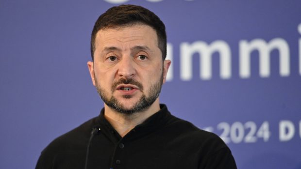 Ucraina publică un sondaj, la o zi după ce Donald Trump a spus că Volodimir Zelenski are doar 4% încredere: „Nu există probleme”