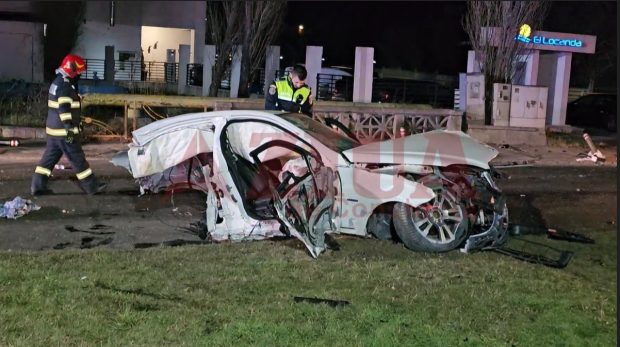 Noi detalii despre accidentul înfiorător din Mamaia, în care un Mercedes a fost rupt în două. Ce au descoperit anchetatorii