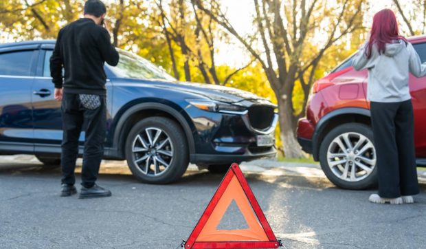 Ce trebuie să faci dacă ești implicat într-un accident de mașină. Ghid complet pentru obținerea despăgubirii