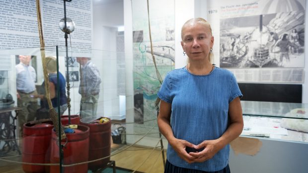 Cine este Alexandra, artista de 66 de ani care a devenit mamă pentru a 10-a oară: „Mă simt ca la 35 de ani”