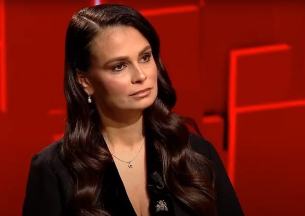 Anca Serea, primele declarații după ce a ajuns la secția de Poliție. A povestit pe larg incidentul cu care s-a confruntat și de la ce a pornit totul: „Într-o fracțiune de secundă…”