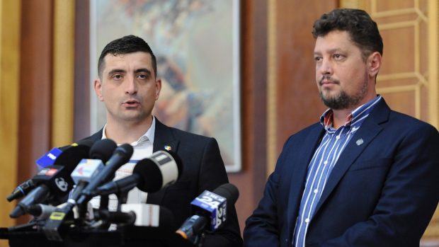 Ruptură în AUR. Claudiu Târziu spune că lui George Simion îi este frică și i-a cerut demisia din conducere prin interpuși