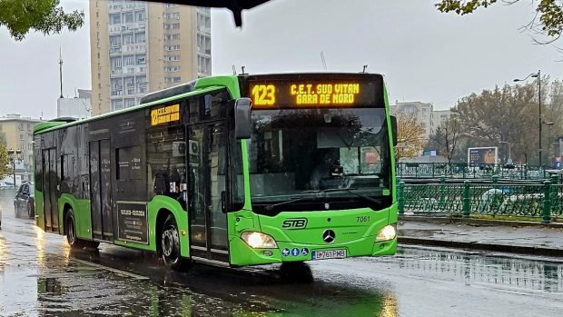 Unele tramvaie, troleibuze și autobuze din București își modifică programul și traseul pentru meciul România-Bosnia Herțegovina