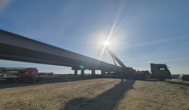 Câți km noi de autostradă se vor da în circulaţie anul acesta în România. Sorin Grindeanu: „La 2.000 vom ajunge în 2027-2028” | VIDEO