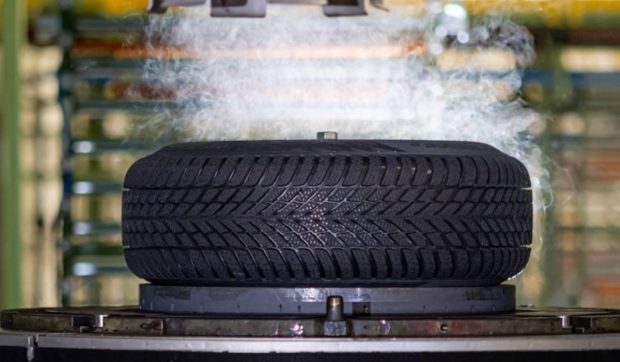 Primele cauciucuri all-season fabricate la Oradea: Fabrica Nokian, prima din lume cu emisii zero de CO2