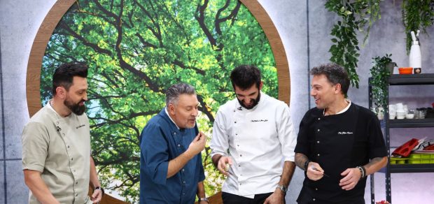 Imagine Stire Chef Ștefan Popescu de la Chefi la cuțite, pus în dificultate de colegii săi. „Ghinionul mă urmărește sezonul ăsta” | 2review.ro
