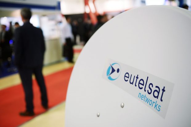 O companie europeană crește vertiginos la bursă, pe fondul zvonurilor că va înlocui Starlink în Ucraina. Deține rețeaua de sateliți OneWeb