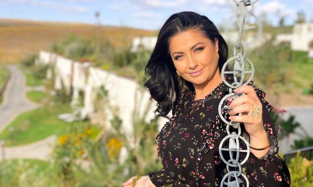Imagine Stire Imagini cu Gabriela Cristea pe patul de spital. Vedeta a ajuns la camera de gardă, după ce i s-a făcut rău | 2review.ro