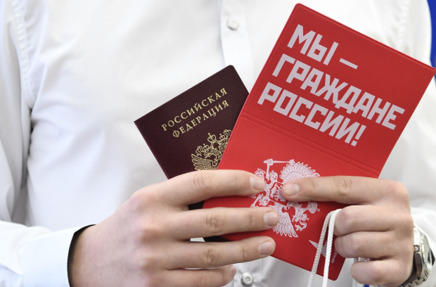 Un nou decret al lui Putin va contribui la rusificarea forțată a ucrainenilor, potrivit serviciilor secrete britanice