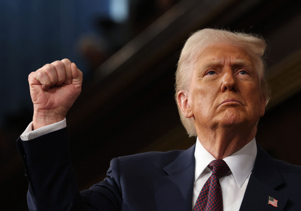 Cel mai pesimist scenariu privind tarifele lui Trump. Cât i-ar putea costa pe americani