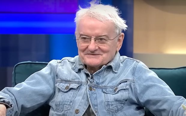  Se pregătește de o călătorie în America la fiica sa, Irina!