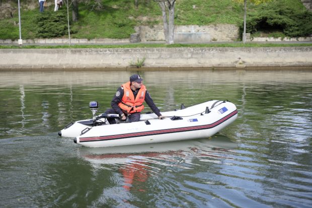 Femeie dată dispărută acum două săptămâni, găsită moartă la Câțcău, în Cluj. Cadavrul său a fost scos de pompieri din râul Someș