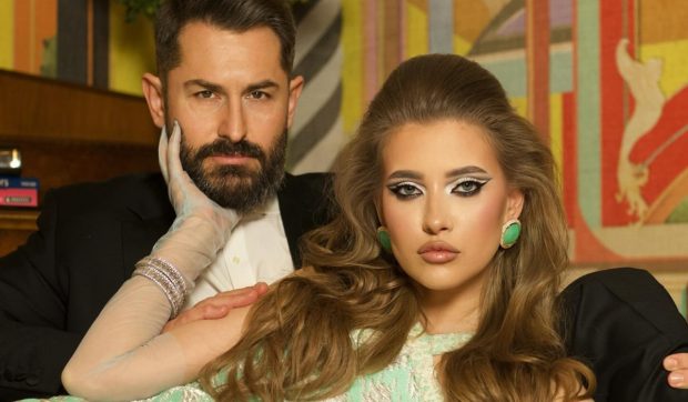 Imagine Stire Iulia Albu și Mike, surprinși împreună după ce s-au despărțit la începutului anului. Cum au apărut în București | 2review.ro