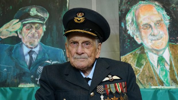 John „Paddy” Hemingway, ultimul pilot din Bătălia Angliei, a murit la 105 ani