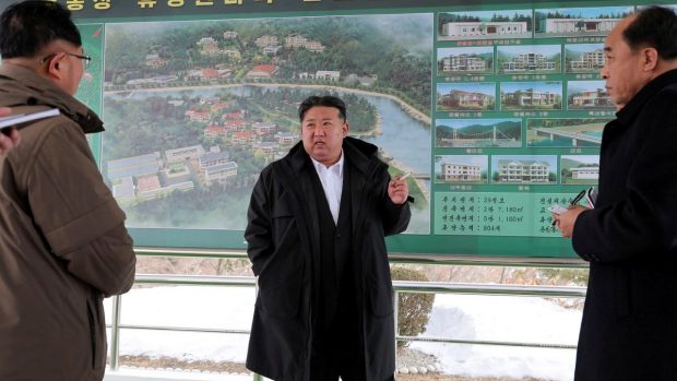 Kim Jong-un vrea un submarin nuclear pentru consolidarea „radicală” a forțelor navale. „Fără nicio limită”